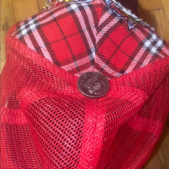 Hat - Picture 3 of 4